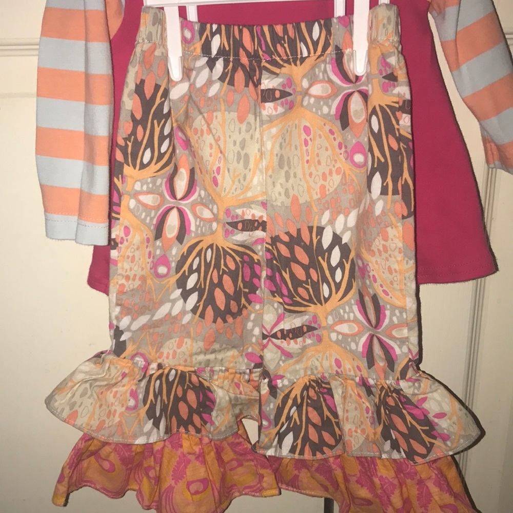 Precious outfit for Fall - Picture 3 of 4
